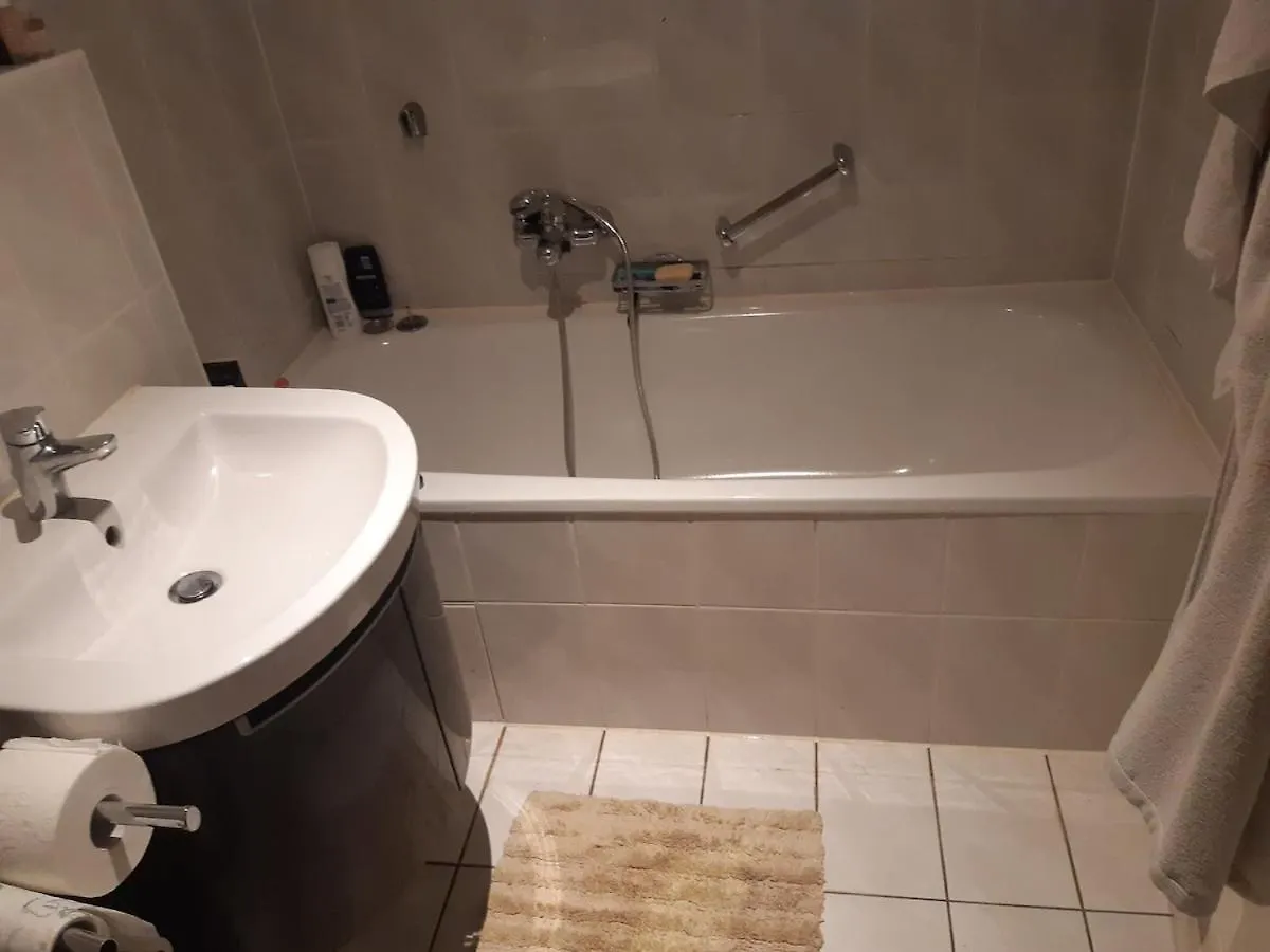 Apartament Sunny Garden Flat In Monachium 0*,